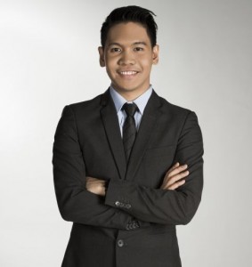 Jonathan Allen Yabut wins the very first "The Apprentice Asia"