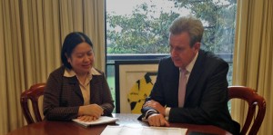 To Visit Manila - Philippine Consul General Mrs Anne Jalando-on Louisa and NSW Premier Barry O'Farrell